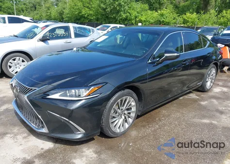 2019 Lexus Es 300H Luxury/Ultra Luxury z USA, uszkodzony, nr VIN JTHB21B10K2007177